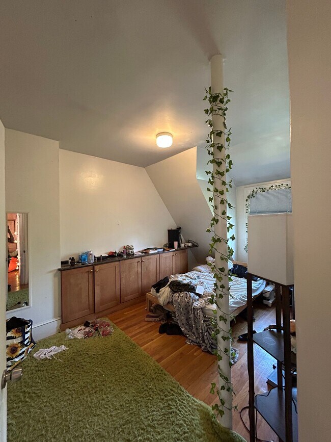 Photo - 52 Fenway Unit 5