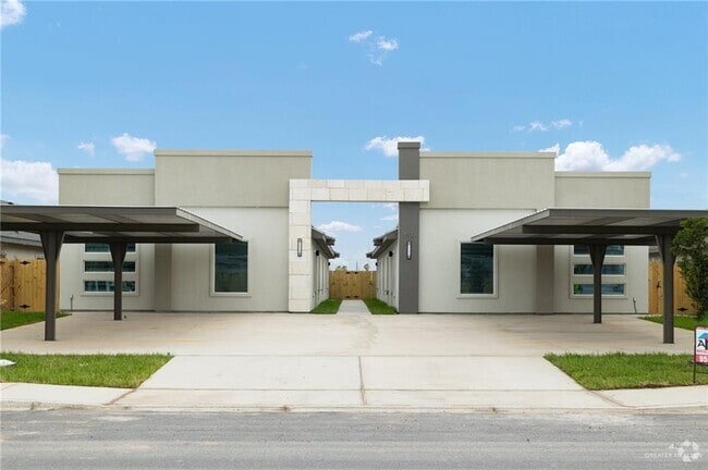 Building Photo - 1900 W Violet Dr Unit 4 Rental