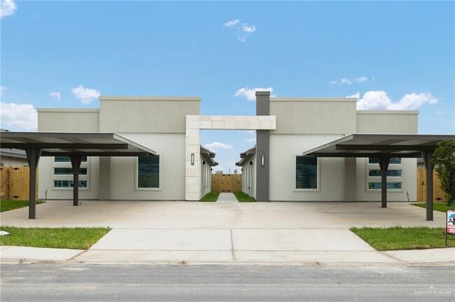 Photo - 1900 W Violet Dr Apartment Unit 4