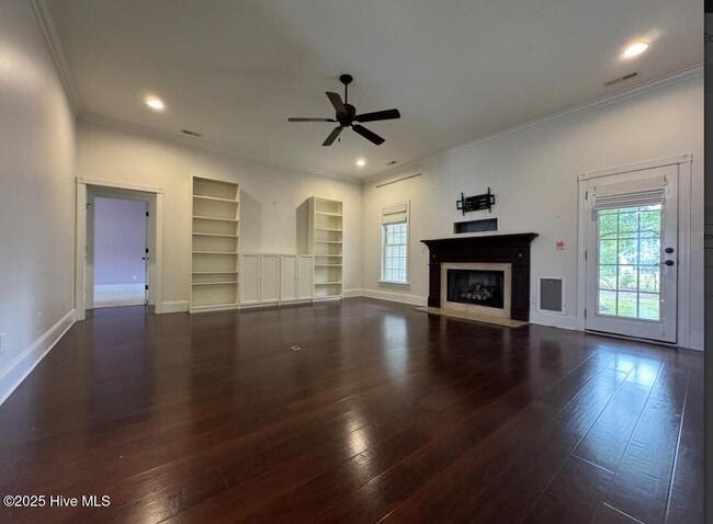 Photo - 428 N Belvedere Dr