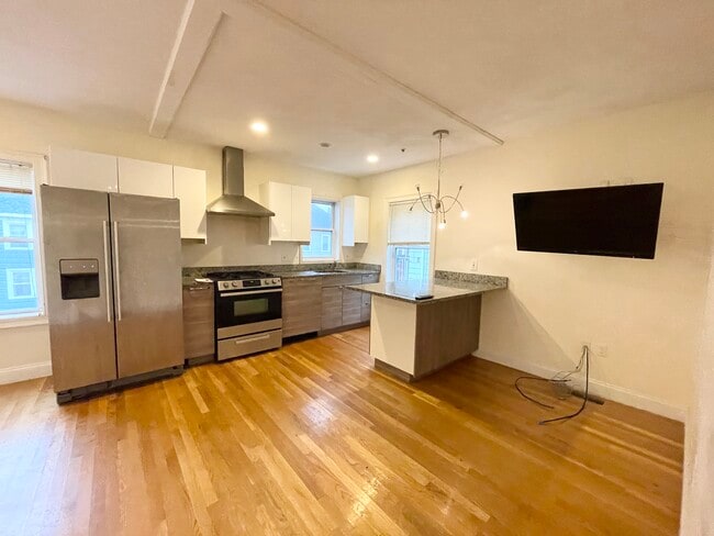 Photo - 128 Hillside St Apartments Unit #2,