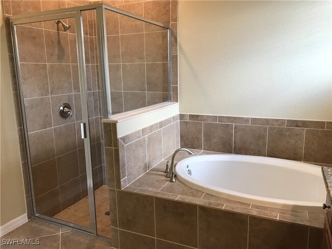 Photo - 2093 Satsuma Ln