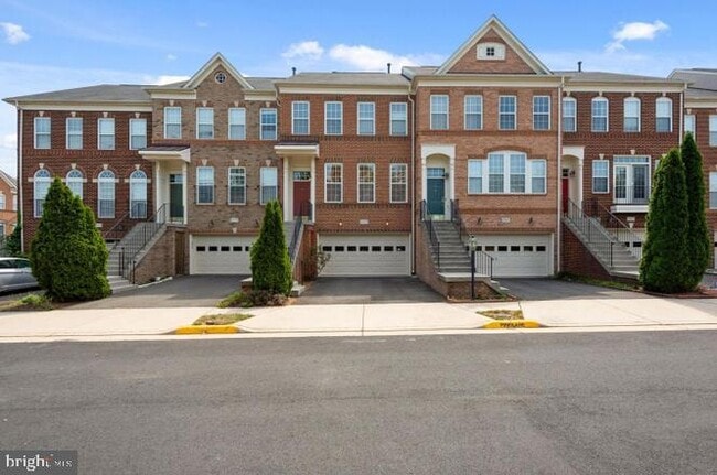 Building Photo - 22052 Dilworth Square Rental