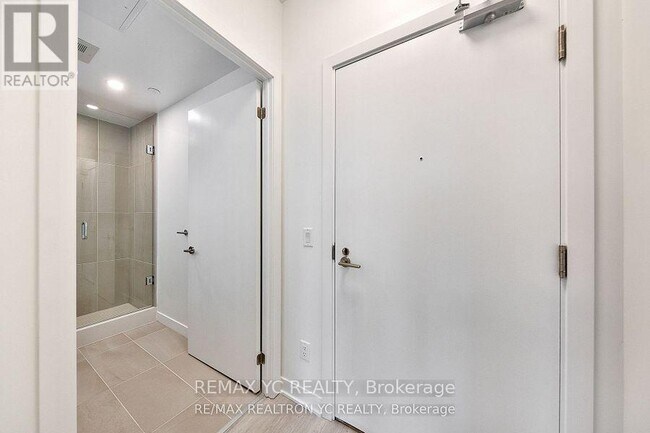 Photo - 185 Alberta Ave Unité 805