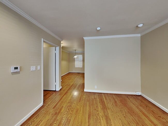 Photo - 109 Memory Ct