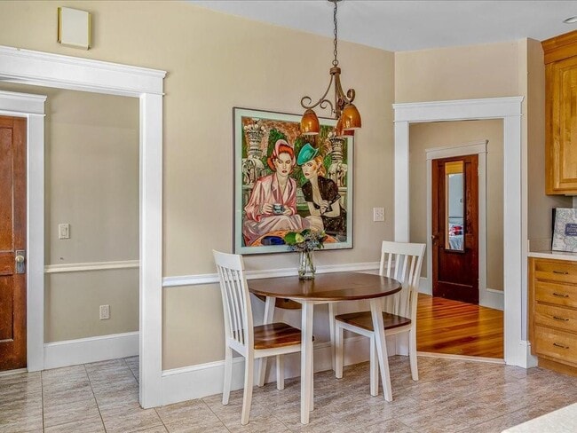 Photo - 1102 Buttonwoods Ave