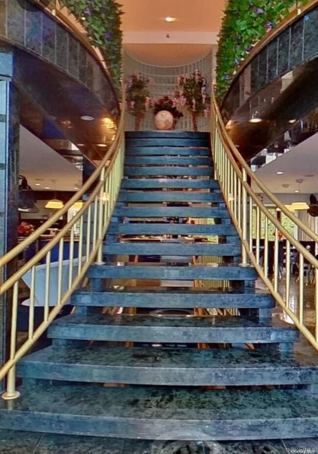 Photo - 215-40 27th Ave