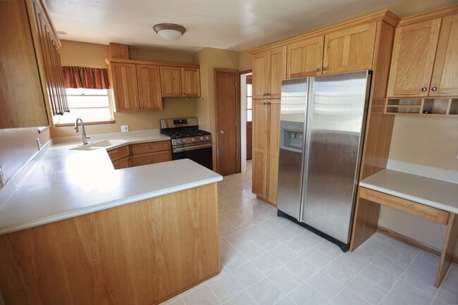 Photo - 1531 Kenan Ave NW