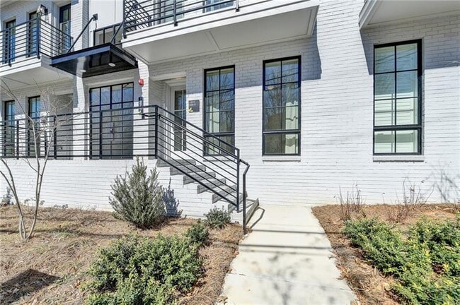 Photo - 1274 Longreen Ter NW Townhome