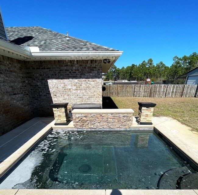 Building Photo - 2208 Smallwood Dr Rental