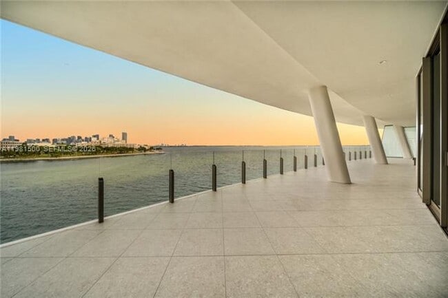 Photo - 5 Grove Isle Dr Unit 5 Grove Isle Dr # L402