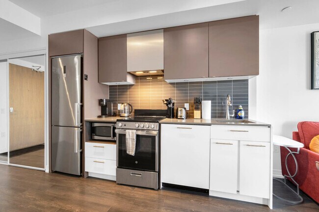 Photo - 251 Jarvis St Unit SI ID1403810P