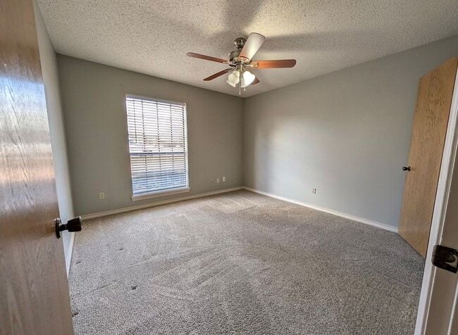 Photo - 20 Fernwood Dr Unit 20-S