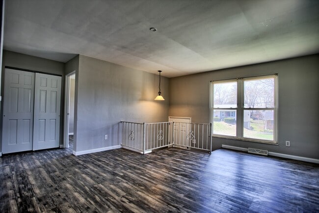 Photo - Completely Renovated 2 Bedroom Duplex in Collinsville - Great price and lots of space!