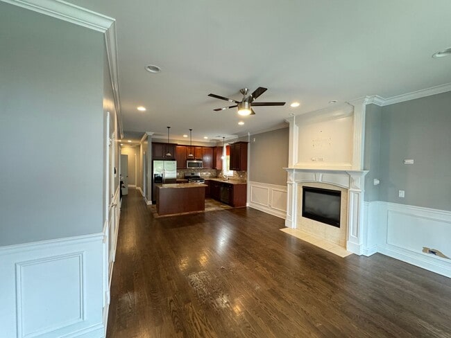 Photo - 5406 S Indiana Ave Unit 2n