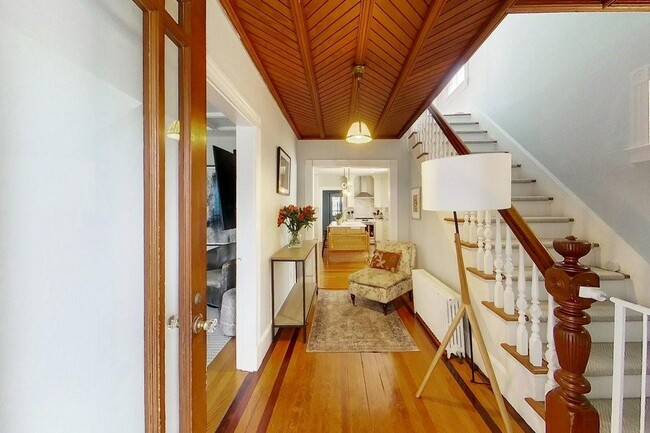 Photo - 9 Dartmouth St