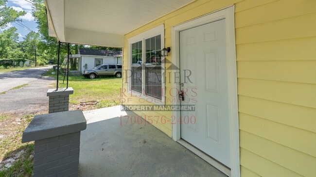Photo - 821 13th Ct