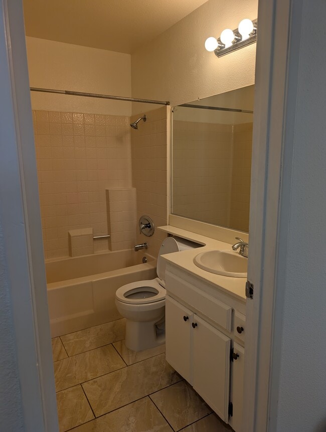 Photo - 9408 Twin Trails Dr Unit 203