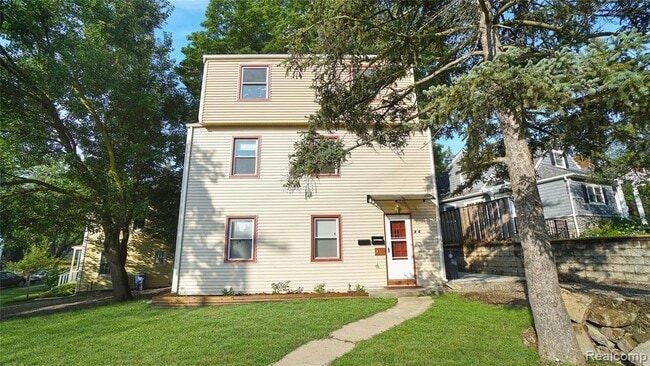 Photo - 406 Wilder Pl
