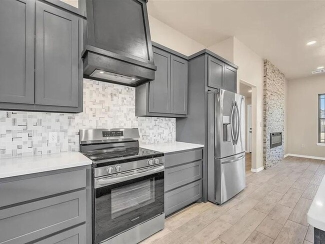 Photo - 409 Bobwhite Rd