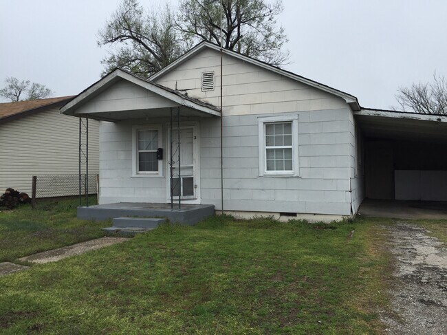 Photo - 806 E Seymour St