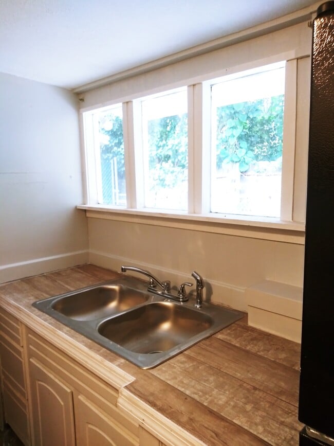 Photo - 7107 Arlet Dr