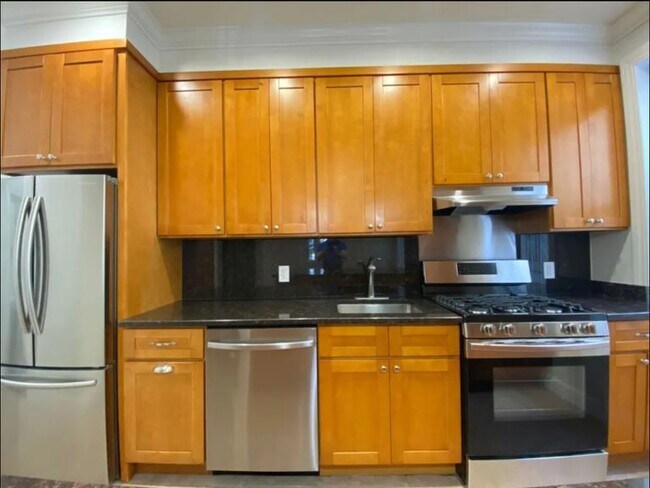 Photo - 21-47 33rd Street Unidad 4