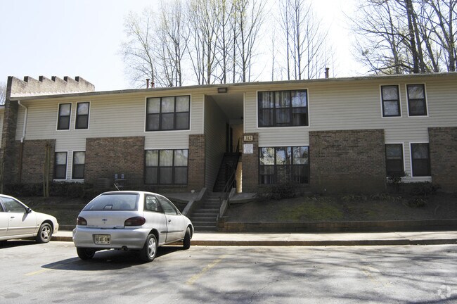 Photo - Oak Forest Apartments