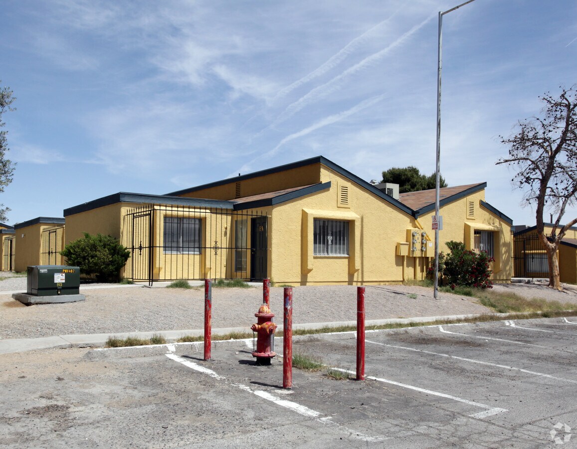 Emerald Estates - Emerald Estates