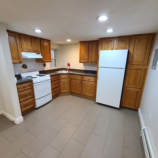 Photo - 242 46th St Unit Ground Floor