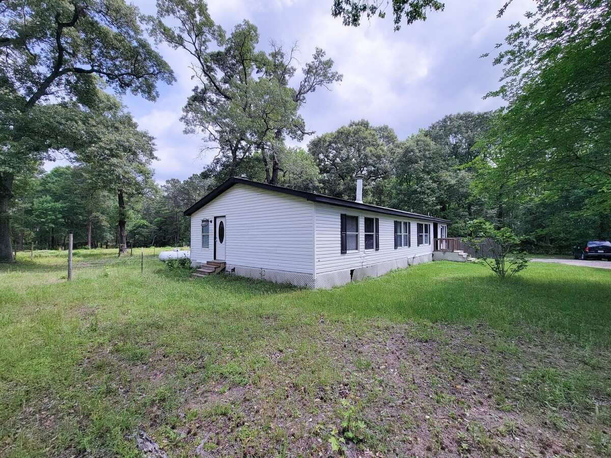 Photo - 20272 Forest Woods Ln