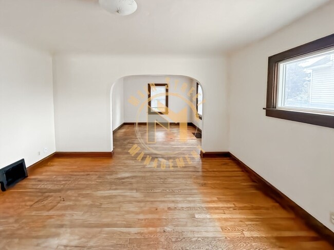Photo - 520 N Henry St