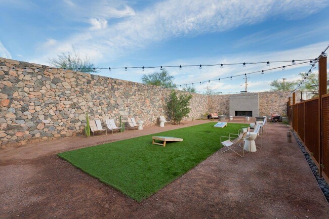 Scottsdale Entrada Apartments