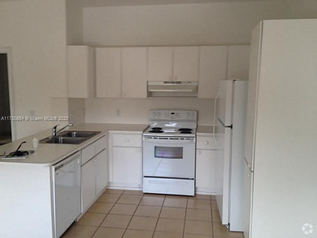 Building Photo - 13284 Old Biscayne Dr Unit 903 Rental