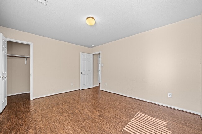 Photo - 13914 Juniper Bend Ln