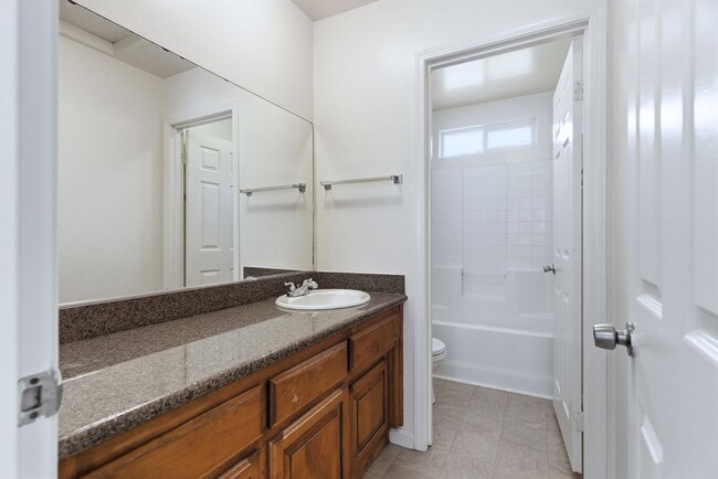 Photo - 726 K St Unit B