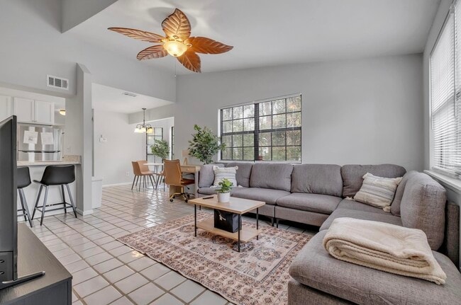 Photo - 1816 Jackson Bluff Rd