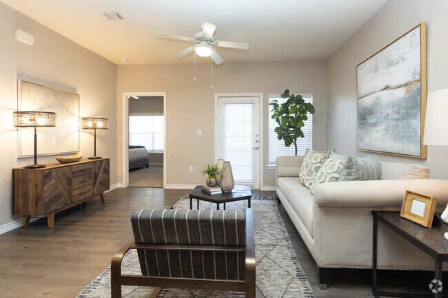 2HAB, 2BA - 1012SF - Harris Branch Apartments