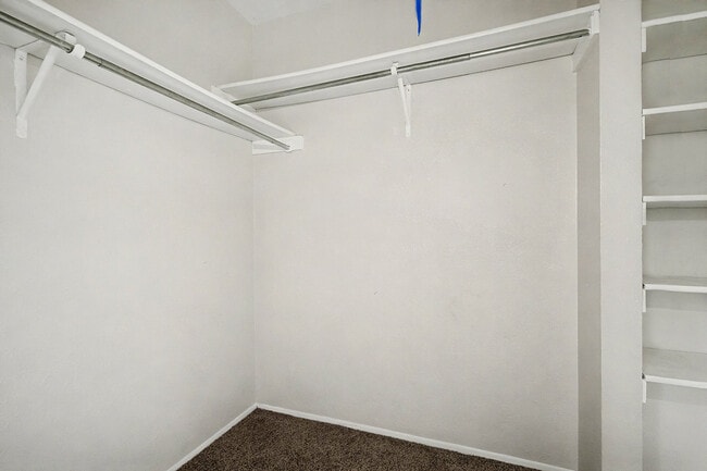 Photo - 2412 Limestone Dr Unit 2412