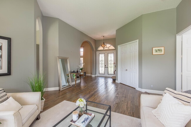 Photo - 684 Cypress Green Cir