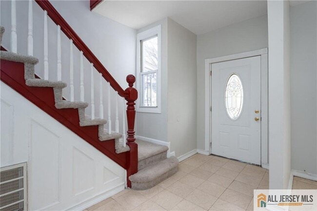 Photo - 264 Seaman St