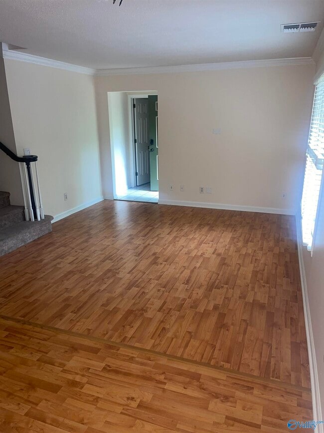 Photo - 3016 Live Oak Ln SW Unit NA