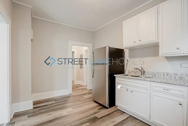 Photo - 1341 18th St