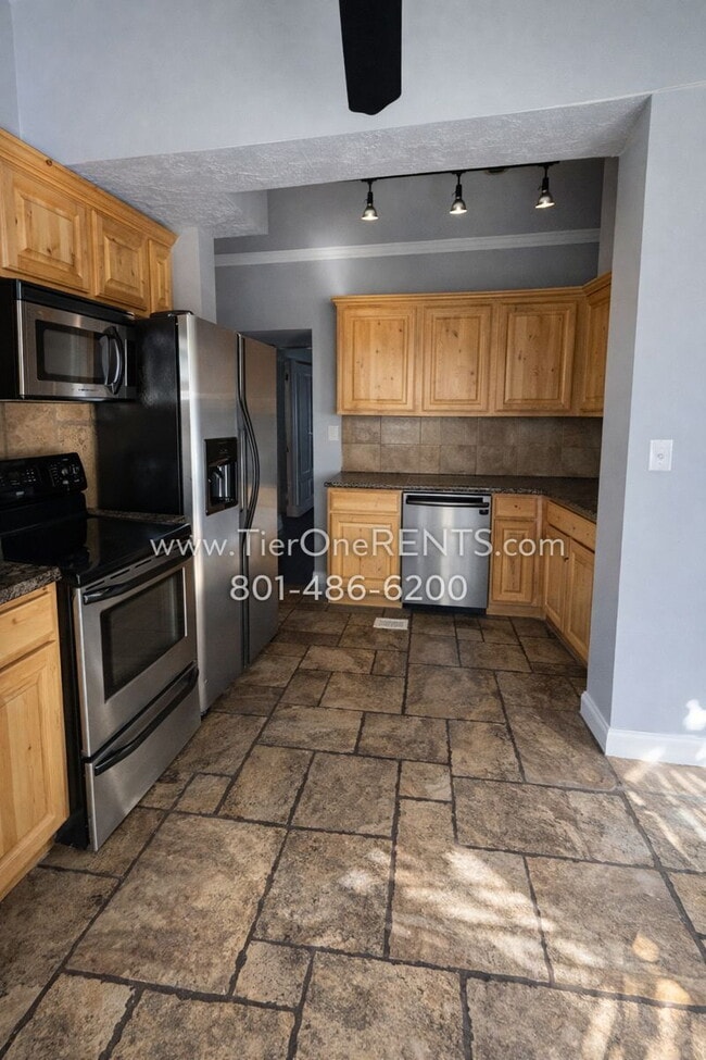 Photo - This property offers a NO DEPOSIT option available for qualified renters with Obligo!