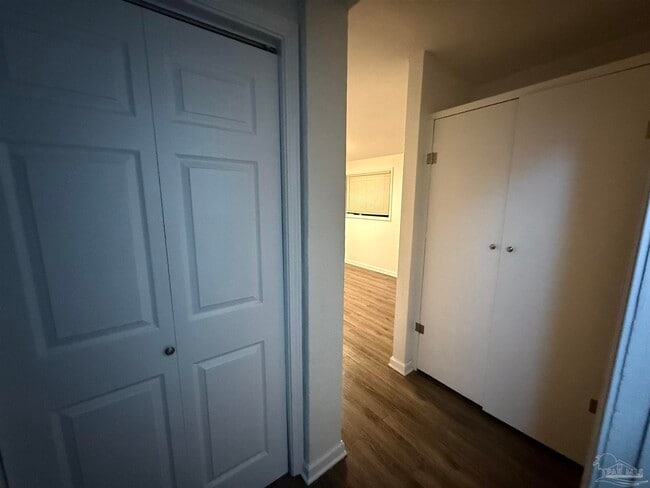 Photo - 27 Cloverland Ct