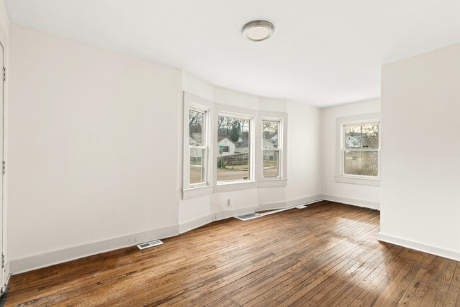 Photo - 4009 Catalpa Ave