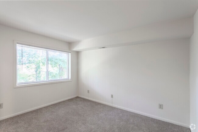 3 BR, 1.5 BA - 1,110 SF