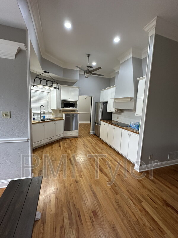 Photo - 239 Co Rd 3346