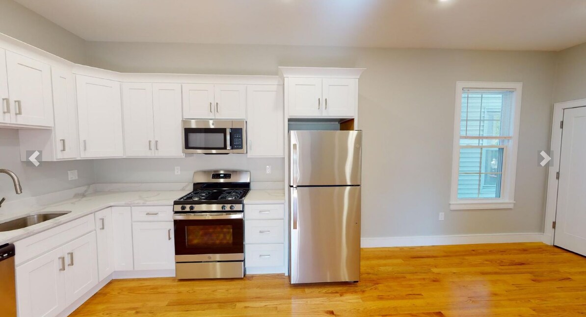 Photo - 1621 Tremont St Unidad 2