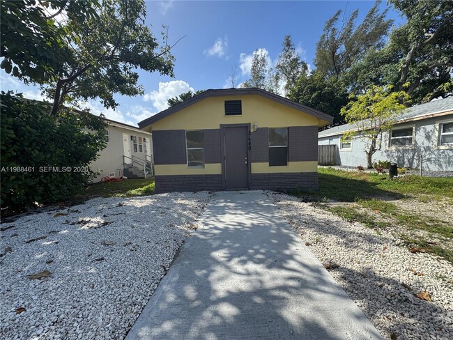 Photo - 2240 Greene St.